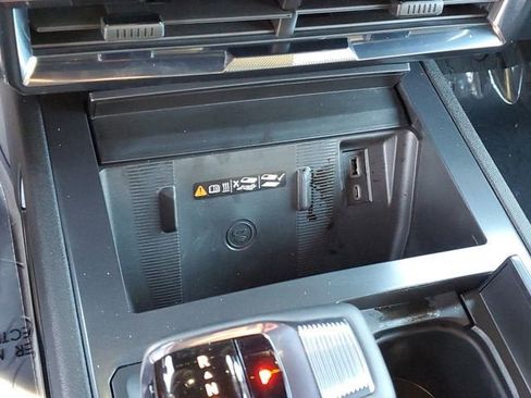 New 2026 GMC Hummer EV SUV image 25