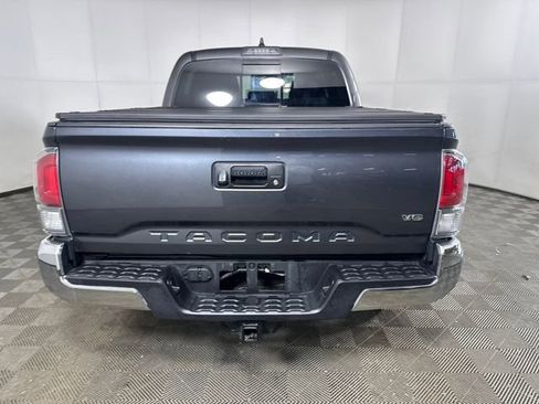 Used 2023 Toyota Tacoma TRD Off-Road image 4