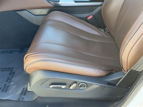 Used 2023 Acura MDX SH-AWD w/ Advance Package image 32