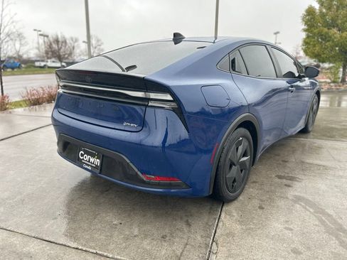 Used 2026 Toyota Prius Plug-In Hybrid FWD image 7
