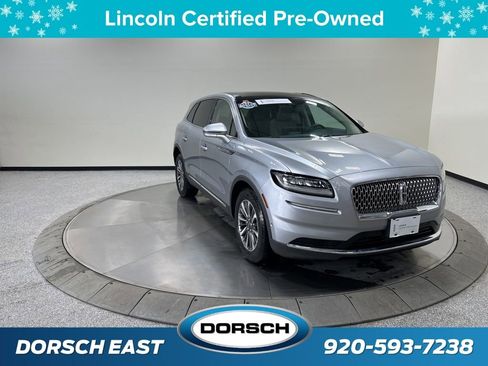 Certified 2022 Lincoln Nautilus Reserve image 4