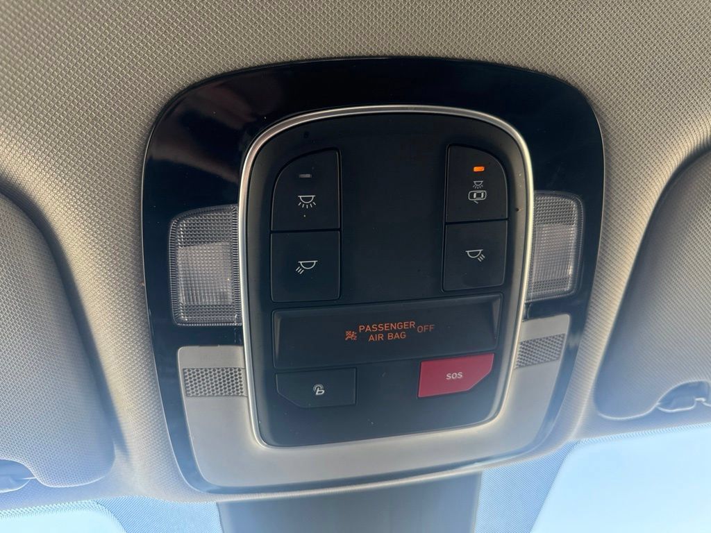 Used 2023 Hyundai Santa Fe SEL AWD/4WD image 29