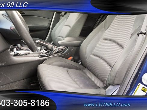 Used 2016 MAZDA MAZDA3 i Touring image 13