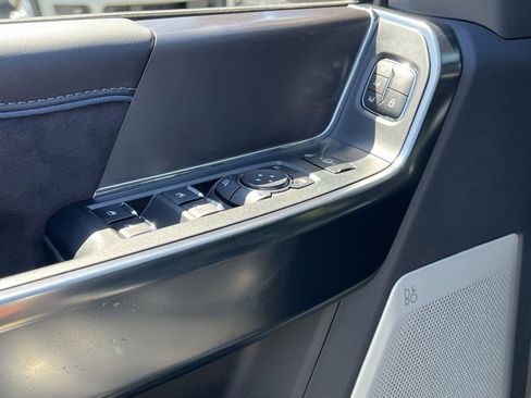 New 2026 Ford F250 Platinum w/ Tremor Off-Road Package image 15