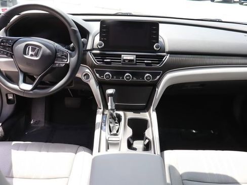 Used 2020 Honda Accord EX-L image 33