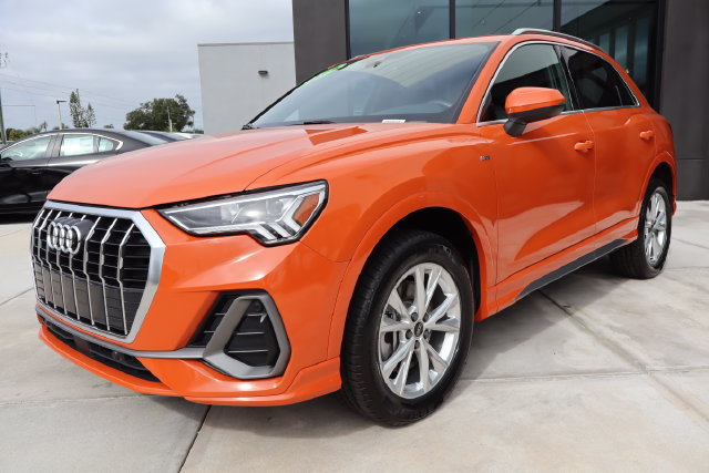 Used 2025 Audi Q3 2.0T Premium AWD/4WD image 8