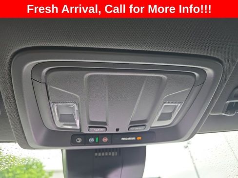 Used 2026 Chevrolet Silverado 1500 Custom AWD/4WD image 6