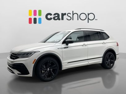 Used 2023 Volkswagen Tiguan SE R-Line