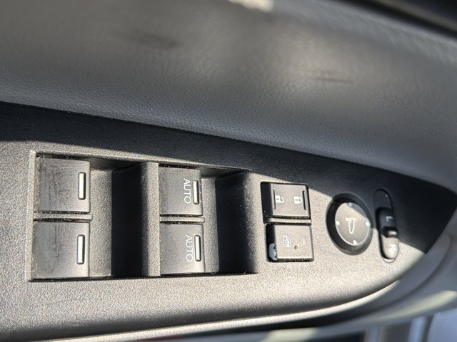Used 2015 Honda Accord EX-L image 12