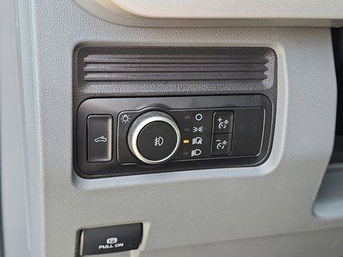Used 2025 Ford F350 XLT AWD/4WD image 23