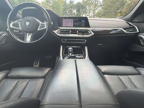 Used 2023 BMW X6 xDrive40i w/ Executive Package AWD/4WD image 17