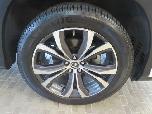 Used 2018 Lexus RX 350L FWD image 10