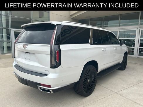 Used 2023 Cadillac Escalade ESV Premium Luxury w/ Performance Package AWD/4WD image 8