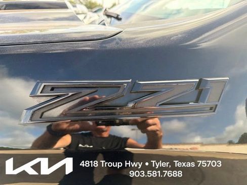 Used 2022 Chevrolet Silverado 1500 Custom Trail Boss w/ Midnight Edition AWD/4WD image 5