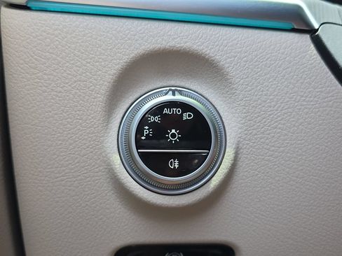 Certified 2024 Mercedes-Benz CLE 300 4MATIC Cabriolet image 26