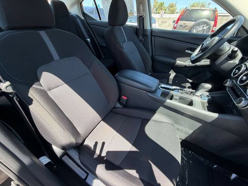Used 2025 Nissan Sentra SV FWD image 34