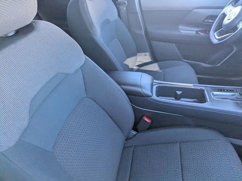 Certified 2026 Nissan Kicks S image 11