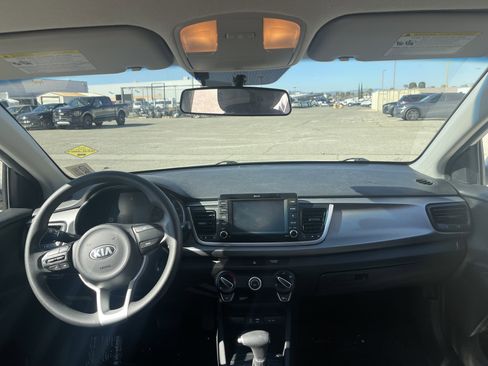 Used 2020 Kia Rio LX image 12