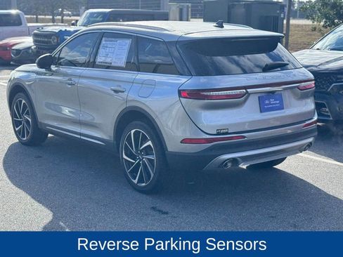 Used 2023 Lincoln Corsair Reserve image 5