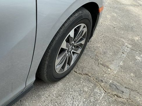 Used 2022 Honda Odyssey EX-L image 16