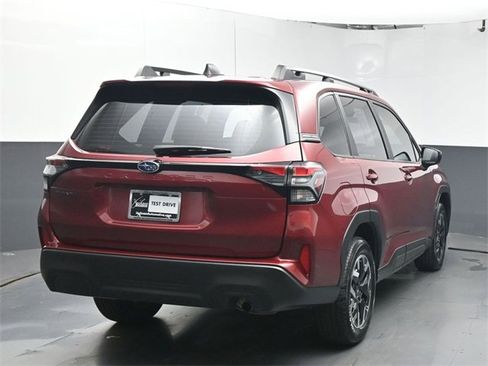 Used 2025 Subaru Forester w/ Convenience Package #1 image 7