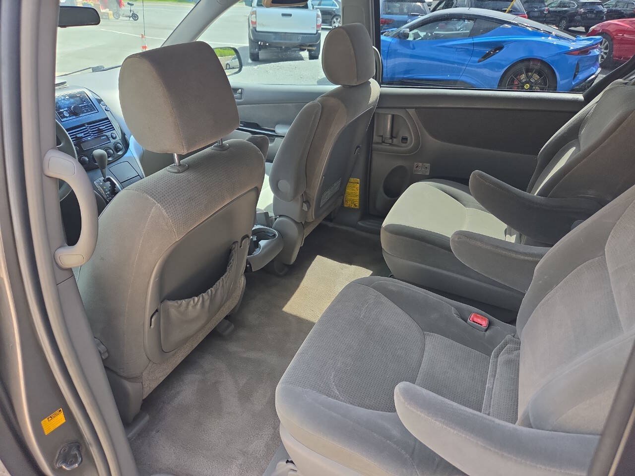 Used 2005 Toyota Sienna LE w/ LE Pkg 5 FWD image 17
