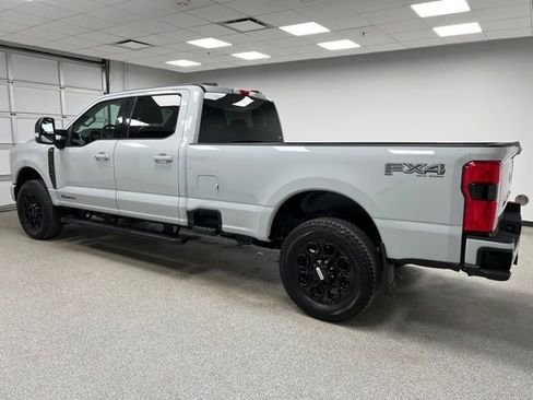Used 2025 Ford F350 Lariat w/ Black Appearance Package AWD/4WD image 6