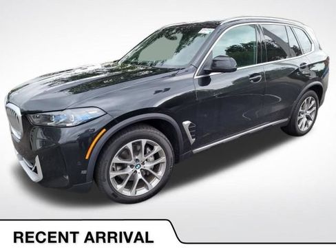Used 2026 BMW X5 xDrive40i AWD/4WD image 1