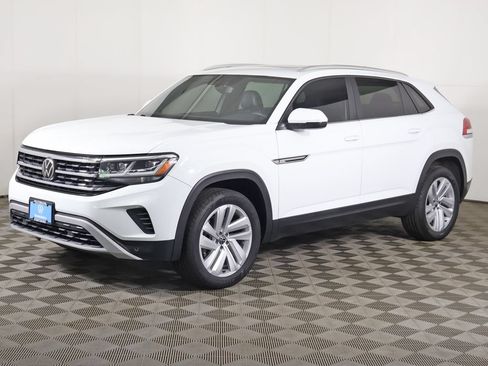 Used 2023 Volkswagen Atlas Cross Sport SE w/ Panoramic Sunroof Package AWD/4WD image 9
