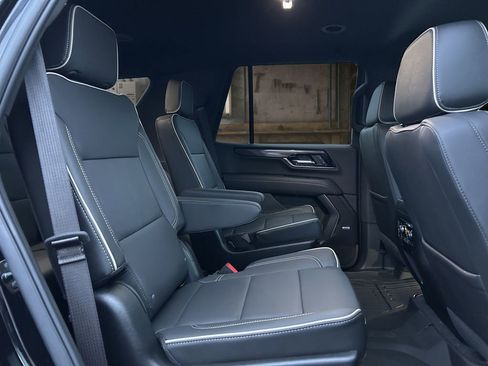 Used 2026 GMC Yukon Elevation w/ LPO, Floor Liner Package image 18