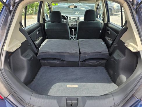 Used 2012 Nissan Versa 1.8 S w/ Plus Pkg FWD image 11