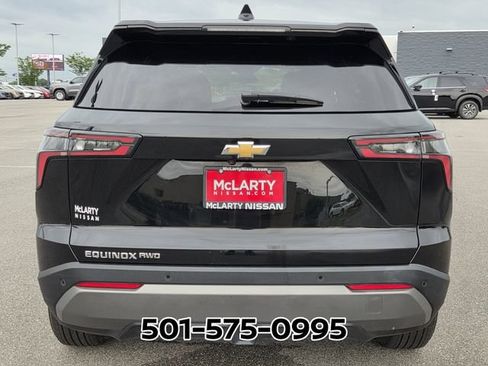Used 2025 Chevrolet Equinox LT AWD/4WD image 7