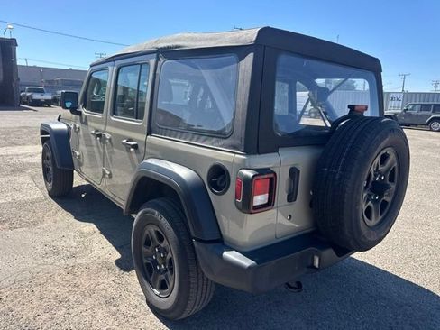 Used 2022 Jeep Wrangler Unlimited Sport AWD/4WD image 7