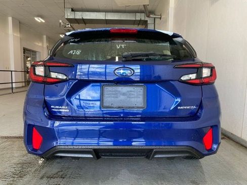 Used 2025 Subaru Impreza 2.0i Sport AWD/4WD image 6