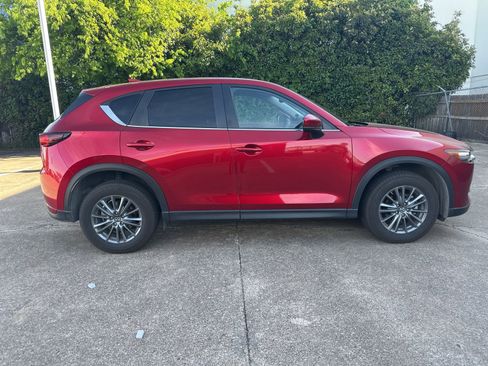 Used 2019 MAZDA CX-5 Touring image 6