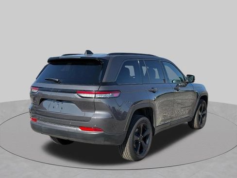 New 2026 Jeep Grand Cherokee Limited w/ Limited Altitude Package AWD/4WD image 3