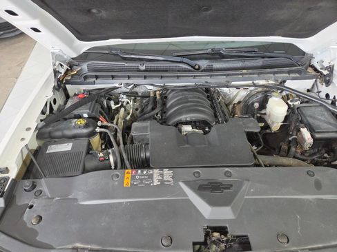 Used 2018 Chevrolet Silverado 1500 LTZ w/ LPO, Black Pack image 35