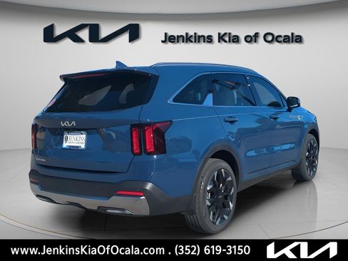 New 2026 Kia EV9 Wind image 4