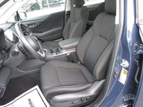 Used 2025 Subaru Legacy Premium image 14