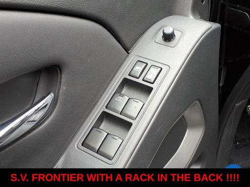 Used 2023 Nissan Frontier SV w/ SV Convenience Package image 15