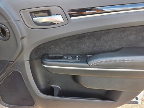 Used 2023 Chrysler 300 C RWD image 23