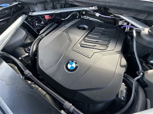 Used 2022 BMW X5 sDrive40i w/ Premium Package image 28
