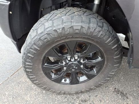 Used 2022 RAM 2500 Limited w/ Night Edition image 27