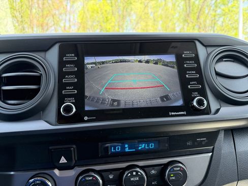 Used 2023 Toyota Tacoma SR AWD/4WD image 18