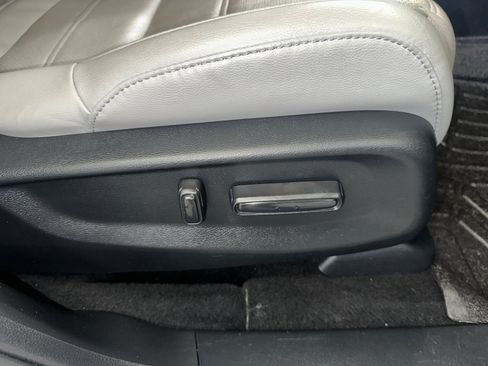 Used 2018 Honda CR-V EX-L image 30