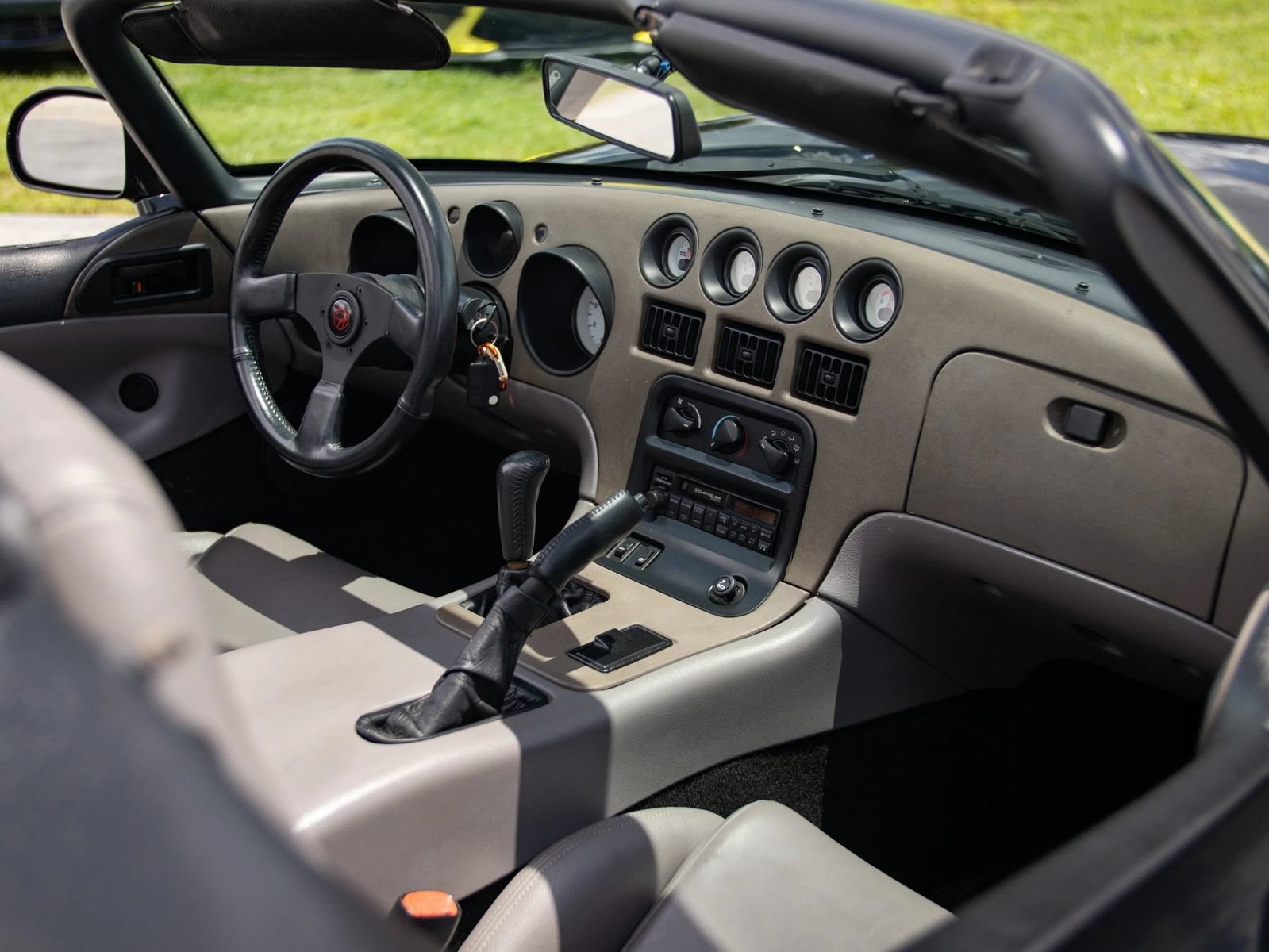 Used 1994 Dodge Viper RT/10 RWD image 31