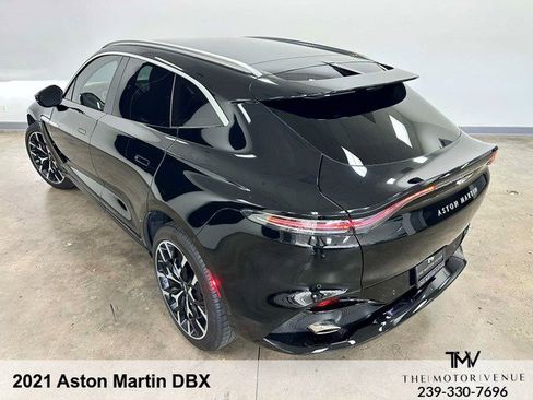 Used 2021 Aston Martin DBX image 7