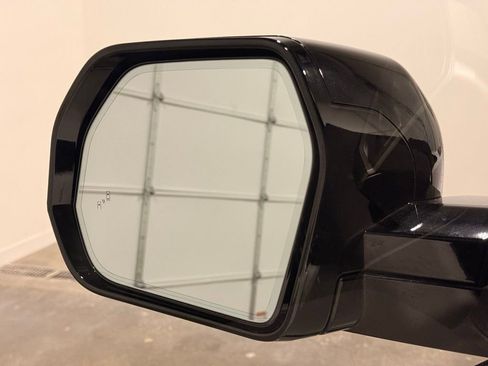 Used 2024 Toyota Tundra Limited image 13