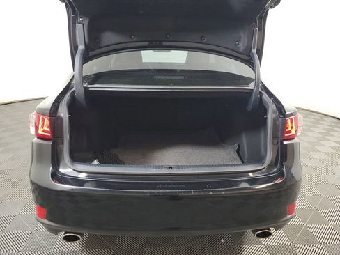Used 2016 Lexus IS 200t w/ F Sport Package RWD image 9