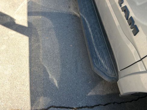 Used 2022 RAM 1500 Laramie AWD/4WD image 94